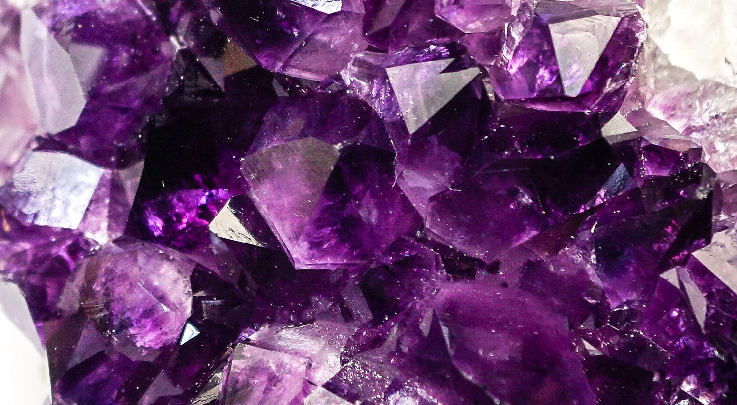 Buy Amethyst Gemstones Online