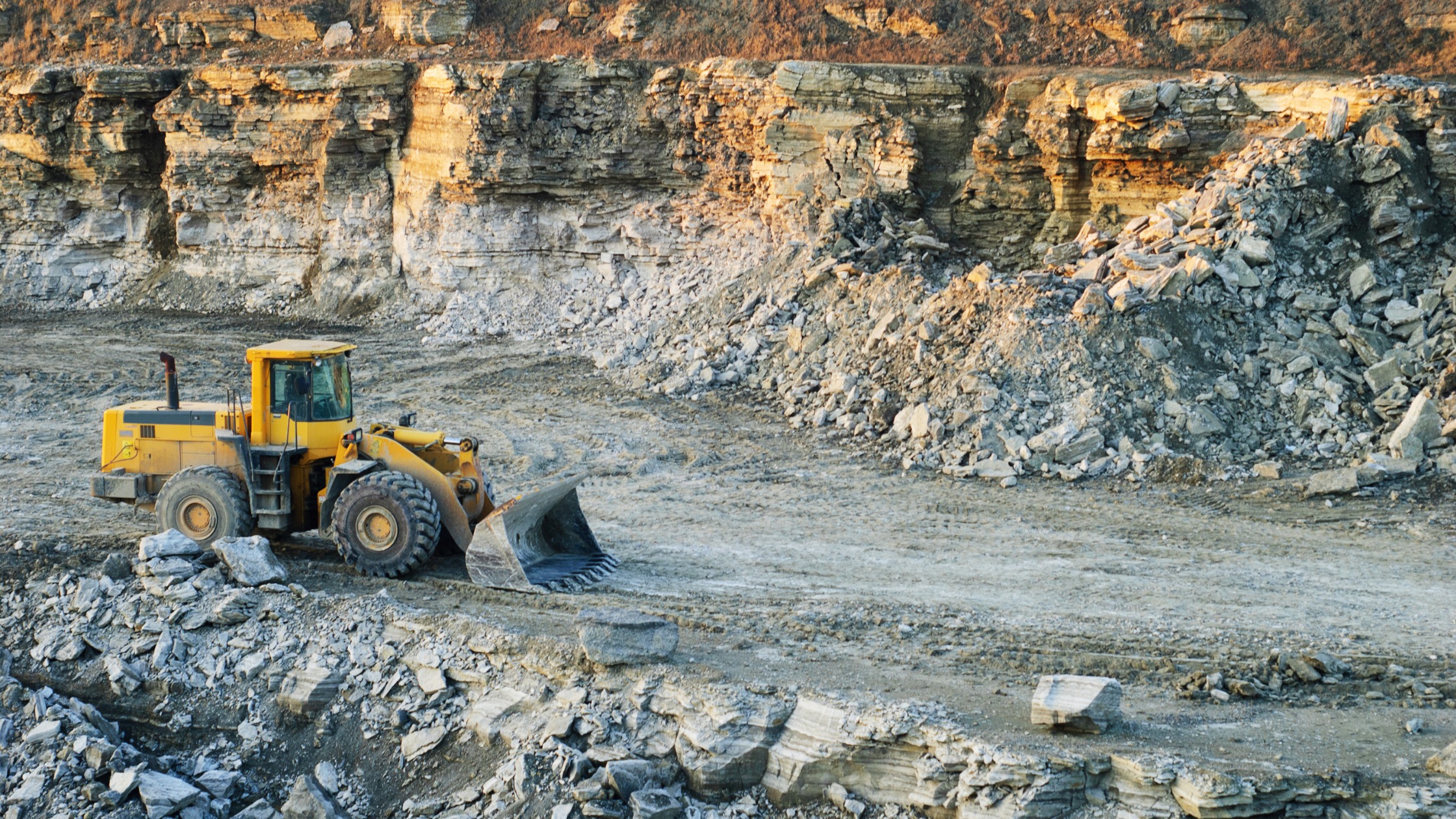 Read more about the article From Mine to Market: The Complete Journey of Our Gemstones