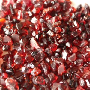 Buy Garnet Gemstones In Tanzania For Export