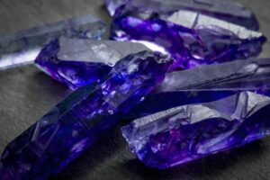 Read more about the article All About Tanzanite: Nature’s Rare Gem-Its Beauty, History and Significance